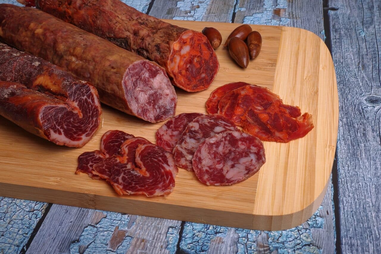L'Art des Charcuteries Ibériques : Au-delà du Jambon